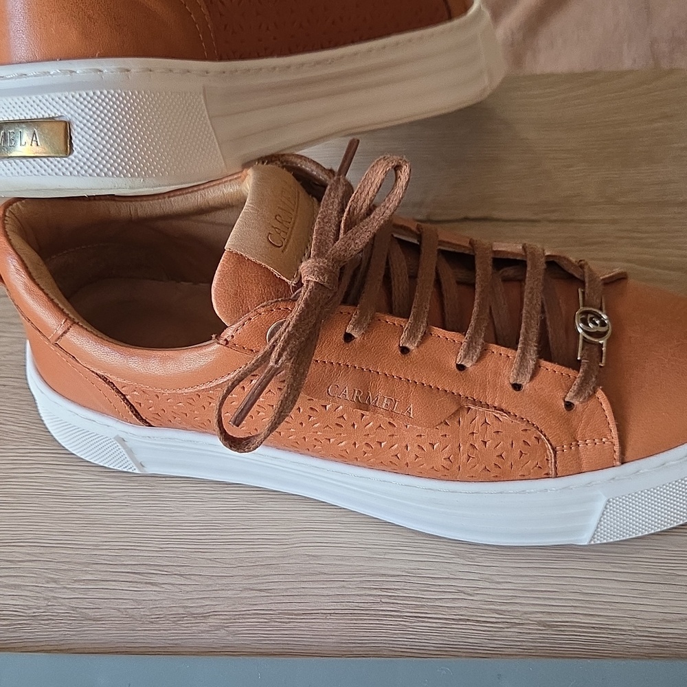 Carmela Platform Sneakers Sz 38 (8) - Picture 3 of 16